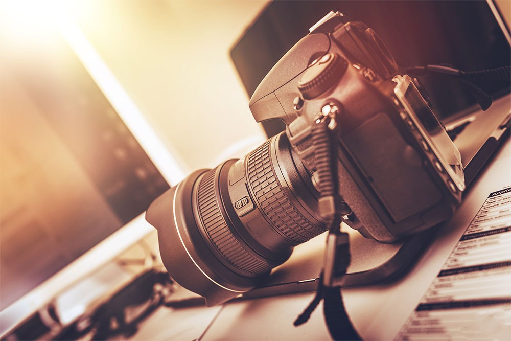 Four Reasons You Should Use (and Love) Your Camera’s Stock Lens